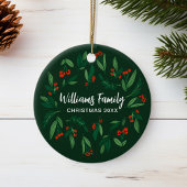 Green Holly Berry Personalized 2025 Christmas Keramisch Ornament