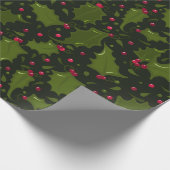 Green Holly Leaves Red Berries Kerstfeest Cadeaupapier (Hoek)