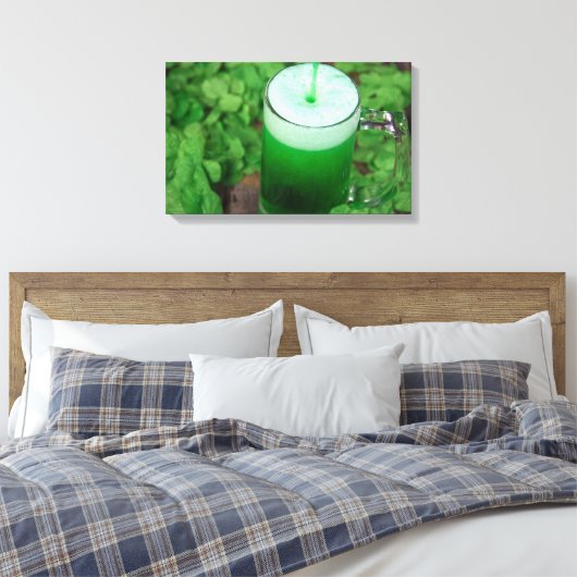 Green Irish Beer Canvas Afdruk (Insitu (Slaapkamer))