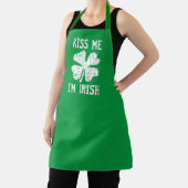 Green Kiss me St Patrick's Day Keukenaprons Schort (Insitu)