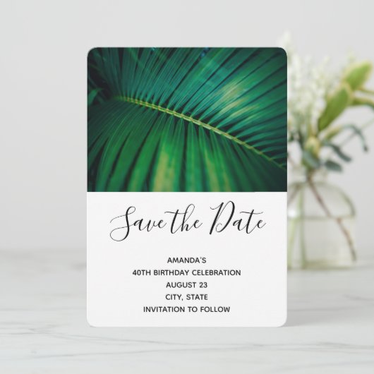 Green Leaf Palm Frond Closeup Foto Birthday Save The Date (Staand voorkant)
