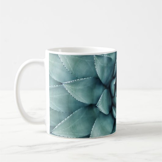 Green leafed plant koffiemok (Links)