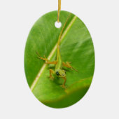 Green Lizard op Green Leaf Keramisch Ornament (Voorkant)