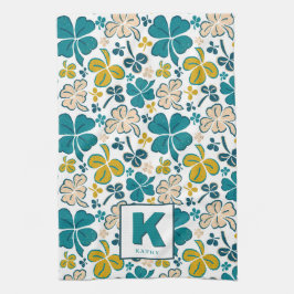 Green Lucky Shamrock Clover Pattern Monogrammed Theedoek