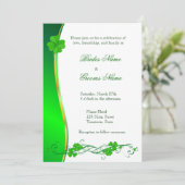 Green Lucky Shamrock Pattern Wedding Invitation Kaart (Staand voorkant)