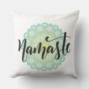 Green Mandala Namaste Pillow Kussen