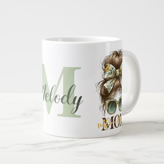 Green Messy Bun Mama Vrouw Baas Grote Koffiekop (Voorkant rechts)