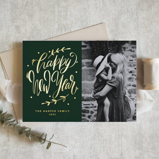 Green Modern Calligraphy and Wreath New Year Photo Folie Feestdagenkaart