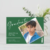 Green Modern Graduation Cap Foto Afstuderen Aankondiging (Staand voorkant)