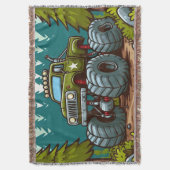 Green Monster Truck in het bos Deken (Voorkant Verticaal)