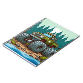 Green Monster Truck in het bos Notitieboek (Linkerzijde)