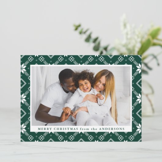 Green Nordic Snowflake Pattern Foto Feestdagenkaart (Staand voorkant)