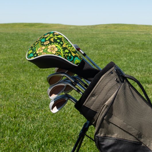 Green Paisley Pattern Golfheadcover (Insitu)