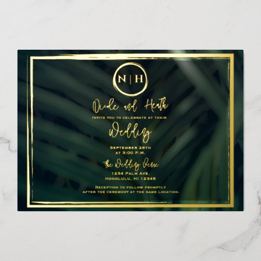 Green Palm Leaf Tropical Wedding Gold Folie Uitnodiging (Voorkant)