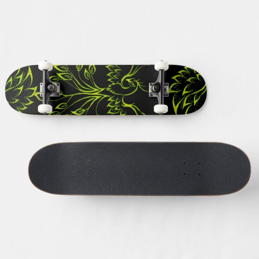 Green Phoenix stijgt op zwart Persoonlijk Skateboard (Horizontaal)