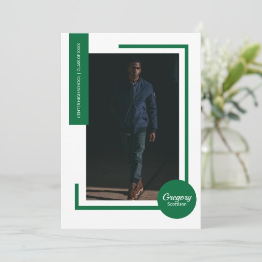 Green Photo Modern Afstuderen (Staand voorkant)