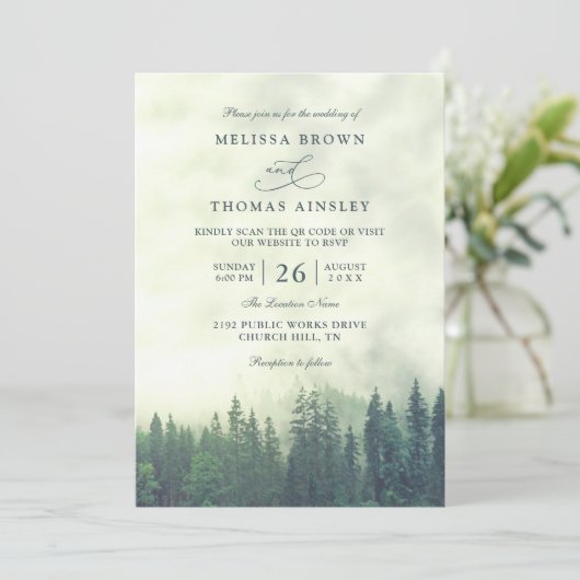Green Pine Forest Rustic Budget QR Code Wedding Kaart (Staand voorkant)