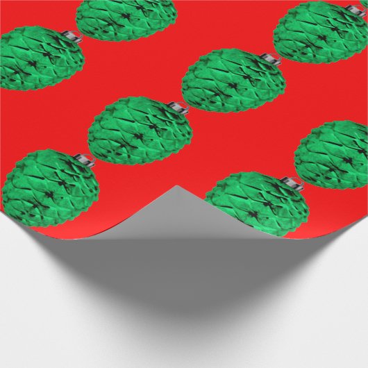 Green Pinecone Red Wrapping Paper Cadeaupapier (Hoek)