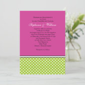 Green Polka Dot and Pink Wedding Invitation Kaart (Staand voorkant)