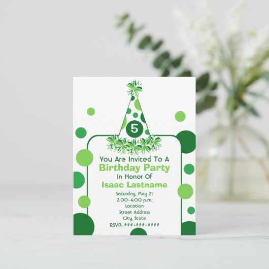 Green Polka Dot Birthday Party Pet Invite Kaart (Staand voorkant)
