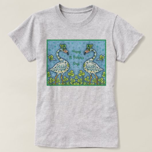 GREEN POLKA DOT FLAMINGOS, FUNNY ST. PATRICK'S DAG T-SHIRT (Design voorkant)