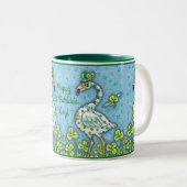 GREEN POLKA DOT FLAMINGOS, FUNNY ST. PATRICK'S DAG TWEEKLEURIGE KOFFIEMOK (Voorkant rechts)