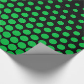 Green Polka Dot Modern Black Cadeaupapier (Hoek)
