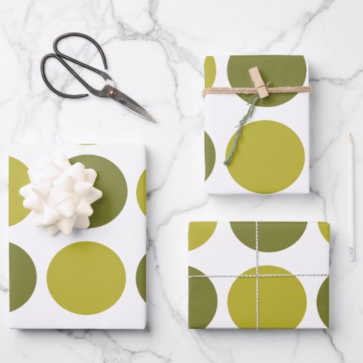 Green Polka Dots Baby Shower Birthday Inpakpapier Vel (Voorkant)
