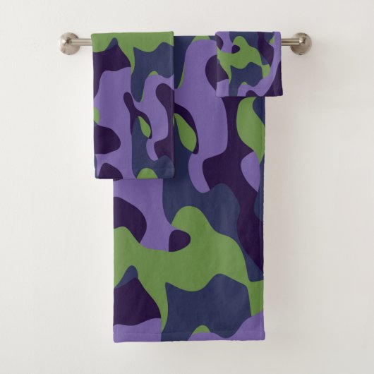 Green Purple and Blue Camo abstract Bad Handdoek (Insitu)