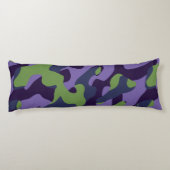 Green Purple and Blue Camo abstract Lichaamskussen (Achterkant)