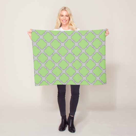 Green Quatrefoil Fleece Deken (In situ)