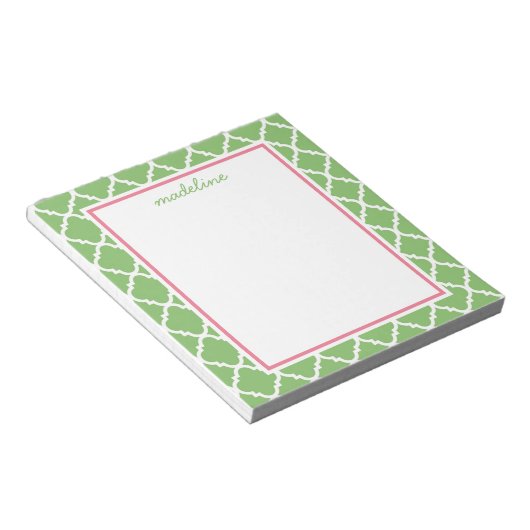 Green Quatrefoil | Roze en groene preppy Notitieblok (Schuin)