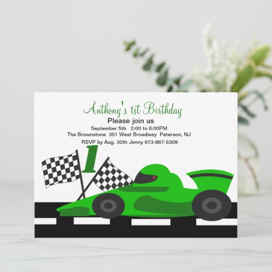 Green Race Car Boys First Birthday Uitnodiging (Staand voorkant)