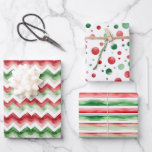 Green Red Merry Christmas Stripes Stippen Inpakpapier Vel<br><div class="desc">Rood groen vrolijke kerststrepen en stippen</div>
