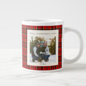 Green Red Plaid Monogram 2 Photo Rustic Christmas Grote Koffiekop (Rechts)