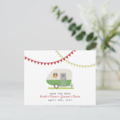 Green Retro Trailer Wedding Save The Date Briefkaa Aankondigingskaart (Staand voorkant)