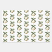 Green Round & Heart Ornaments Christmas Inpakpapier Vel (Voorkant 2)