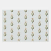 Green Round & Heart Ornaments Christmas Inpakpapier Vel (Voorkant)