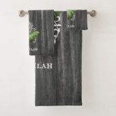 Green Rustic Butterfly Bath Towel Set Bad Handdoek (Insitu)
