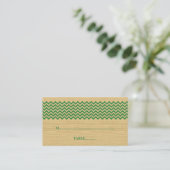 Green Rustic Chevron Wedding Place Card Plaatskaartje (Staand voorkant)