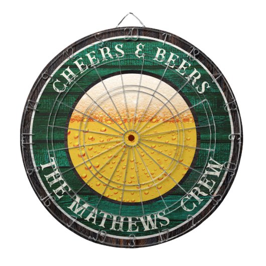 Green Rustic Wood Cheers in Beers Drink Dart Boa Dartbord (Voorkant)