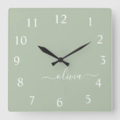 Green Sage Script Monogram Girly Name Vierkante Klok (Voorkant)