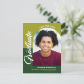 Green Save Date Afstuderen Photo Bold Arch Script Uitnodiging Briefkaart (Staand voorkant)