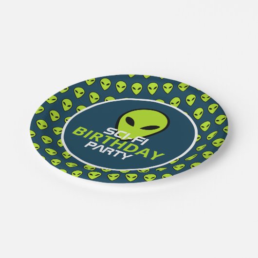 Green Sci-fi Alien, Birthday Papieren Bordje (Gekanteld)