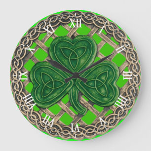 Green Shamrock & Celtic Knots Roman Numeral Clock Grote Klok