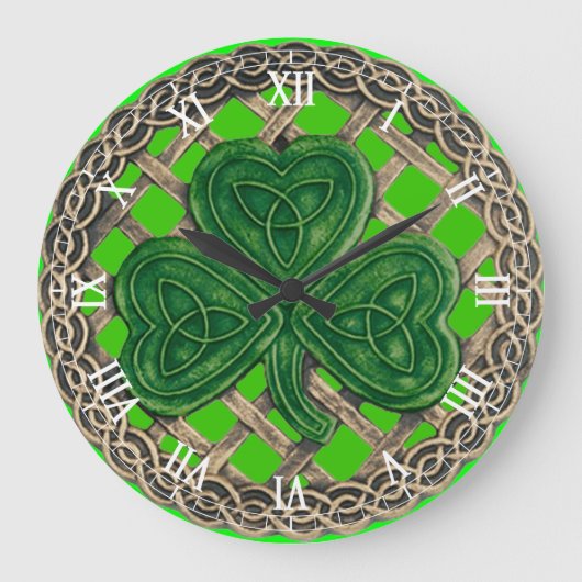 Green Shamrock & Celtic Knots Roman Numeral Clock Grote Klok (Voorkant)