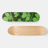 Green Shamrock Clover St Patrick's Day Skateboard (Horizontaal)