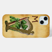 GREEN SHAMROCK HARP PARCHMENT MONOGRAM Case-Mate iPhone CASE (Achterkant (horizontaal))