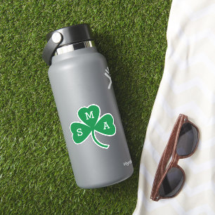 Green Shamrock Leaf met Custom Monogram Sticker
