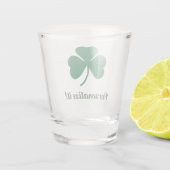 Green Shamrock met Jouw naam Shot Glas (Achterkant)